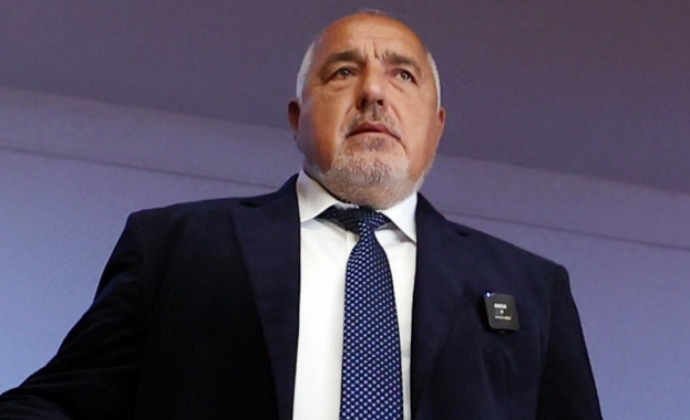 Вчера Радев ме обвинил че не пускам министри на негови