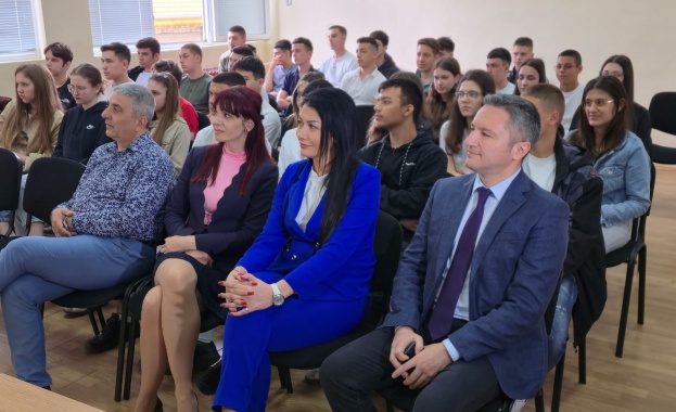 Правата на европейските граждани са защитени защото само заедно и