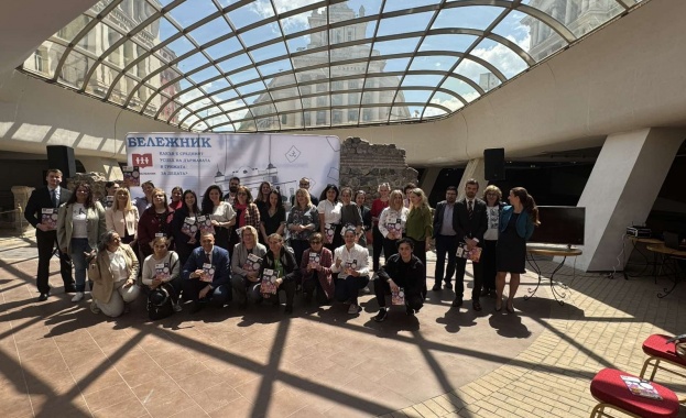 Добър 3 53 е оценката към институциите в Бележник 2025 на