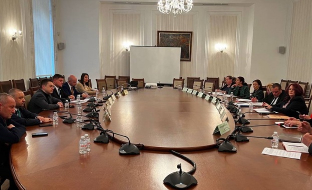 Днес председателят на Комисията по политиките за българите извън страната