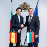 Мирослав Боршош обсъди с посланика на Испания у нас нови възможности за  партньорство в областта на туризма