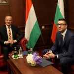 Министър Дилов и Петер Сиярто договориха активизиране на търговско-икономическите отношения между България и Унгария