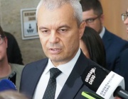 По идея на “Възраждане” Народното събрание прие решение по македонския въпрос