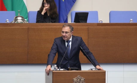 Борислав Гуцанов: 541,20 евро ще е средната пенсия догодина