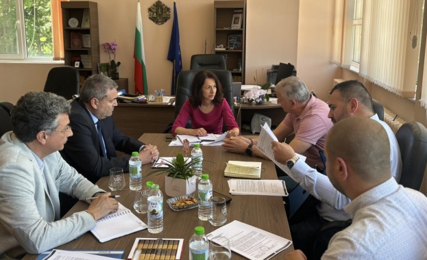 Ръководството на ЕРП Север проведе среща с областния управител на