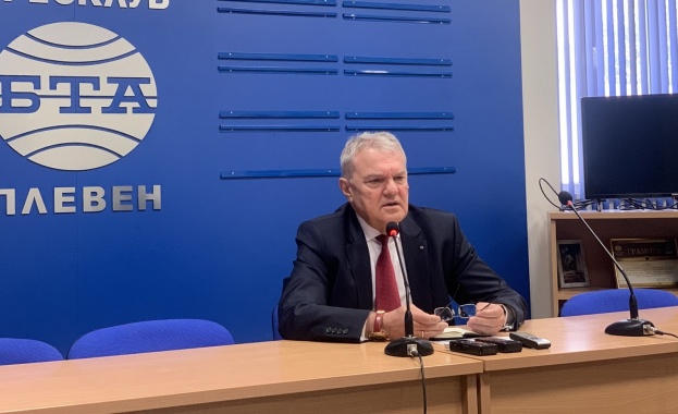 Провеждането на референдум относно въвеждането на еврото в настоящия момент