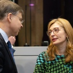 Валдис Домбровскис и Екатерина Захариева пристигат на посещение в България