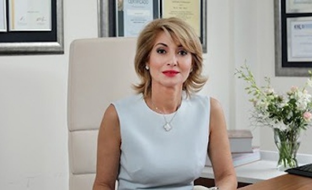 Дерматолог споделя скритите ползи на минералната вода за здравето на ноктите