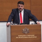 Вицепремиерът Зафиров: Разработва се нова национална програма за саниране