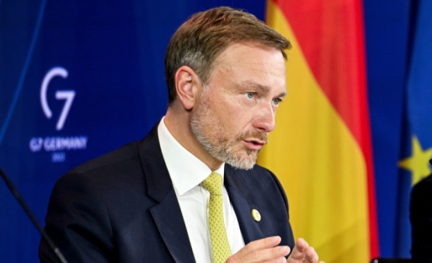 Той е един от най популярните политици в Германия Допреди няколко