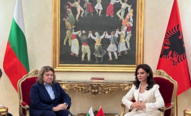 България последователно подкрепя усилията на Албания за присъединяване към ЕС