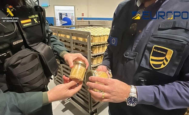 „Какво има на масата ви?“ - EUIPO призовава за борба с фалшивите храни и напитки в ЕС