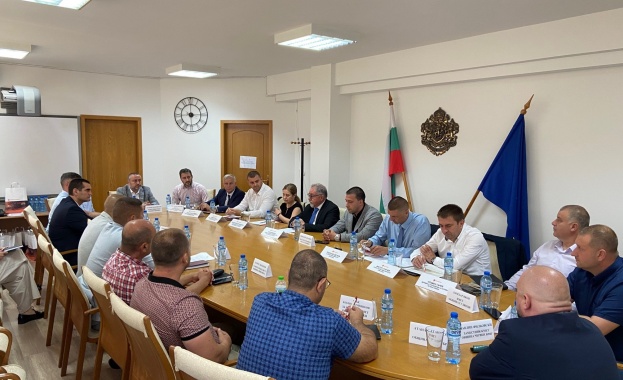 Електрохолд инвестира над 10 млн. лв. в модернизация на услугите и електроразпределителната мрежа в област Плевен