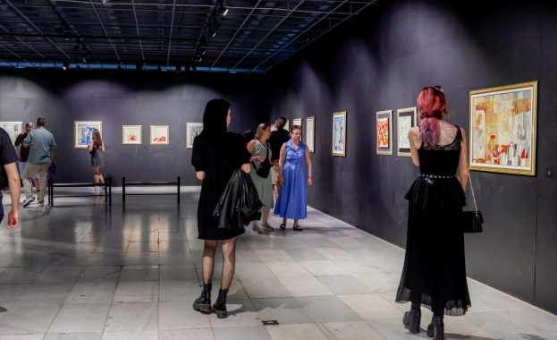 В галерията на Шипка 6 бе открита изложбата Мистерията на