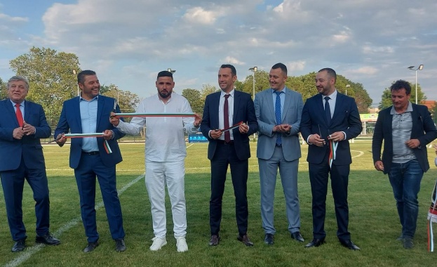 Министърът на младежта и спорта Иван Пешев откри новия спортен