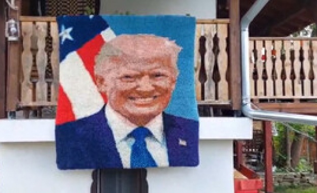 Българин изработи китеник с лика на Тръмп