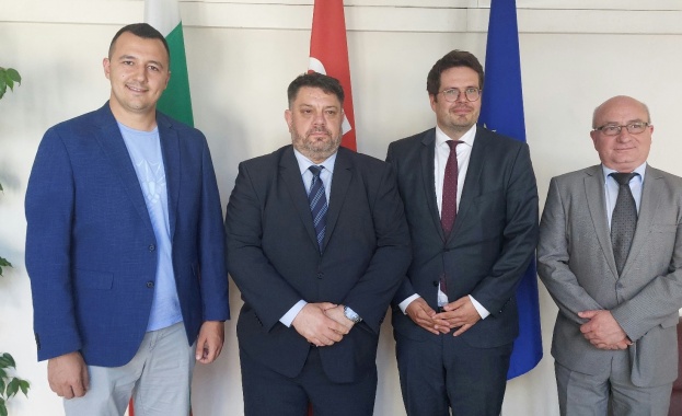 БСП засилва партньорството си с Фондация „Фридрих Еберт”