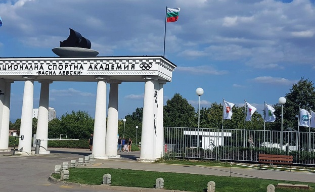 Във връзка с повишения интерес към специалността Медицинска сестра и