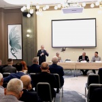 Вицепремиерът Караджов: Железницата ще стане гръбнакът на обществения транспорт   