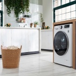 Ако летните ви дрехи издържат само няколко сезона, то с правилна грижа могат да живеят много по-дълго