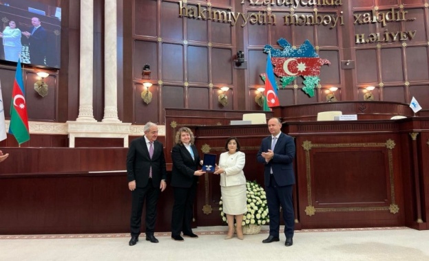 Председателят на Народното събрание Наталия Киселова прие от името на