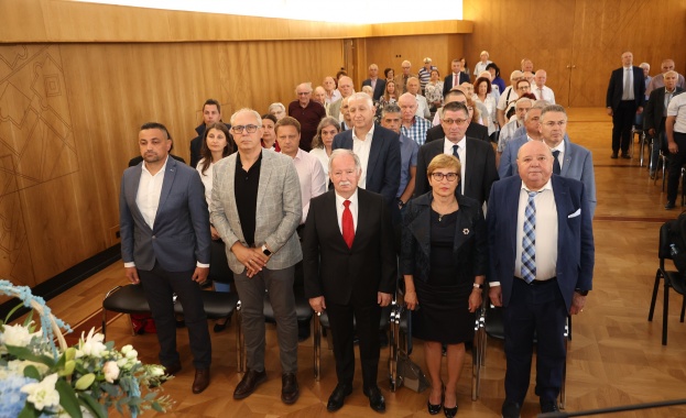 Проф дтн инж Цоло Вутов почетен председател на Научно технически съюз