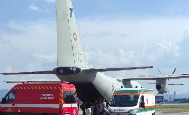 Екипаж от 16 та транспортна авиобаза Враждебна днес 19 юни