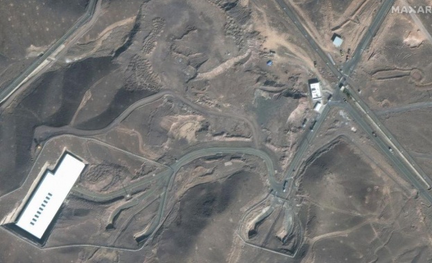 Иранските власти заявиха че няма опасност за населението в Кум