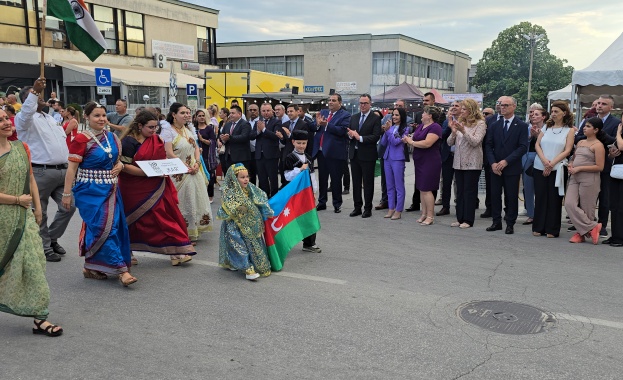 Лавандулово вдъхновение от Азербайджан на Международния фестивал на лавандулата в Чирпан