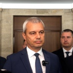 Костадин Костадинов: България се превръща в бюджетен труп с бронежилетка- отпусна 5% за отбрана