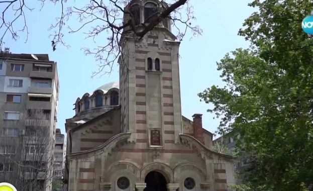 Храмът Успение Богородично в Русе построен преди 91 години се