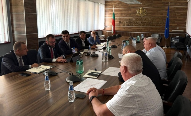 Нови мерки за движението в Кресна за летния сезон