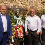 Представители на "Възраждане" на откриването на бюст-паметник на Христо Фотев в Плиска