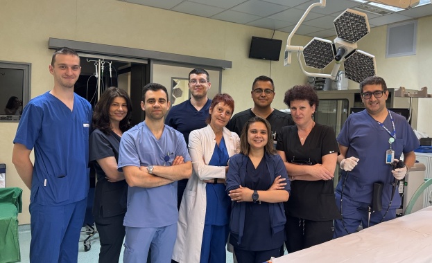 Лекарите от Отделението по гастроентерология на УМБАЛ Света Екатерина извършиха