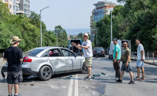 Зрелищни каскади и много екшън в „Под прикритие 6“ 