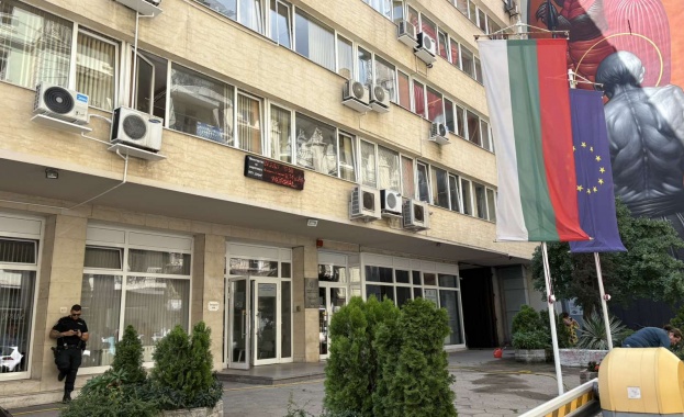 Антикорупционната комисия с акция в Министерството на енергетиката