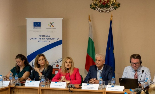 Зам.-министър Витанова: 8 нови процедури по Програма „Развитие на регионите“ 2021-2027 г. ще бъдат обявени за кандидатстване 