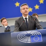 Вигенин към политиците от Северна Македония: Миналото няма как да заличите, можем да създаваме заедно бъдещето