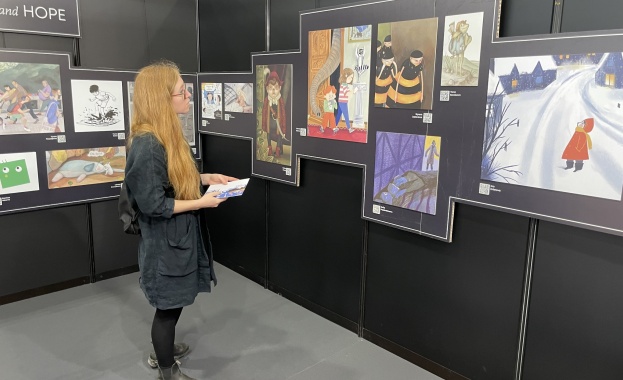 Изложбата „Радост, тъга и надежда“ пристига във Варна с 25 български илюстратори на детски книги