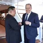 Руският външен министър се срещна със севернокорейския лидер