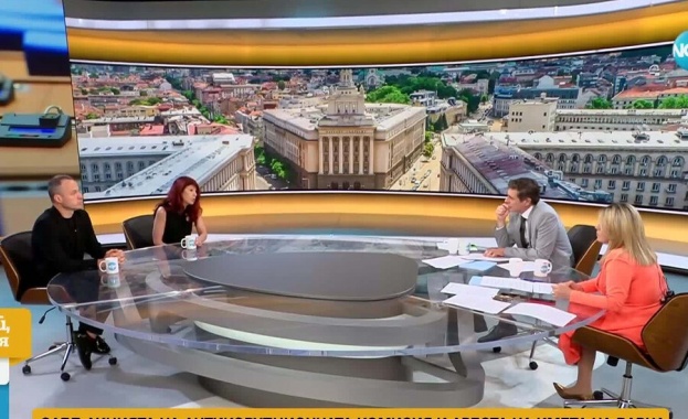 Който е в политическата опозиция в момента не е защитен