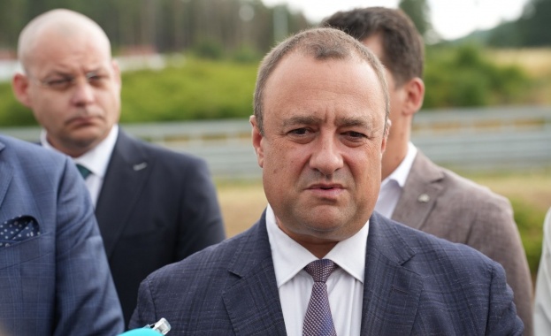 На официално откриване днес беше пусната в експлоатация автомагистрала Европа