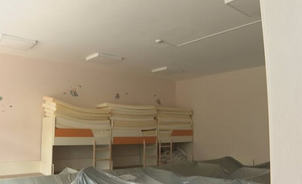 Ремонт на ремонта се случва от една година в новопостроената