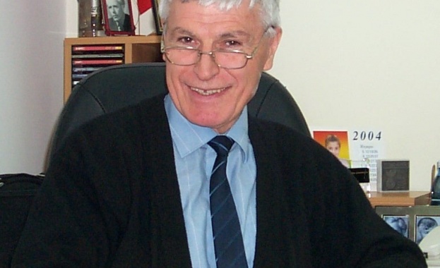 Акад Атанас Атанасов е един от водещите земеделски учени в