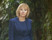 Манолова: БСП избра кандидатката на ГЕРБ заради заплаха, че кабинетът ще падне