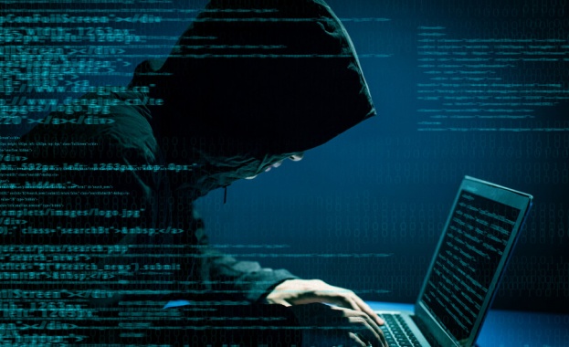 Фалшива любов на цената на стотици хиляди левове. Как действа схемата и какъв е профилът на измамниците и жертвите?