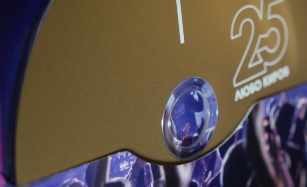 Любо Киров събира най-доброто в албум