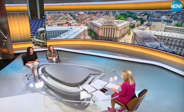 Арести, протести и преговори за пети вот на недоверие