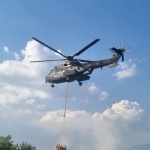 Военнослужещи и два хеликоптера участват в гасенето на пожара в Пирин