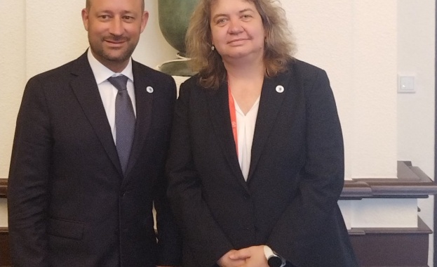 Наталия Киселова се срещна със заместник-председателя на френския Сенат и председател на Групата за приятелство Франция – България Лоик Ерве